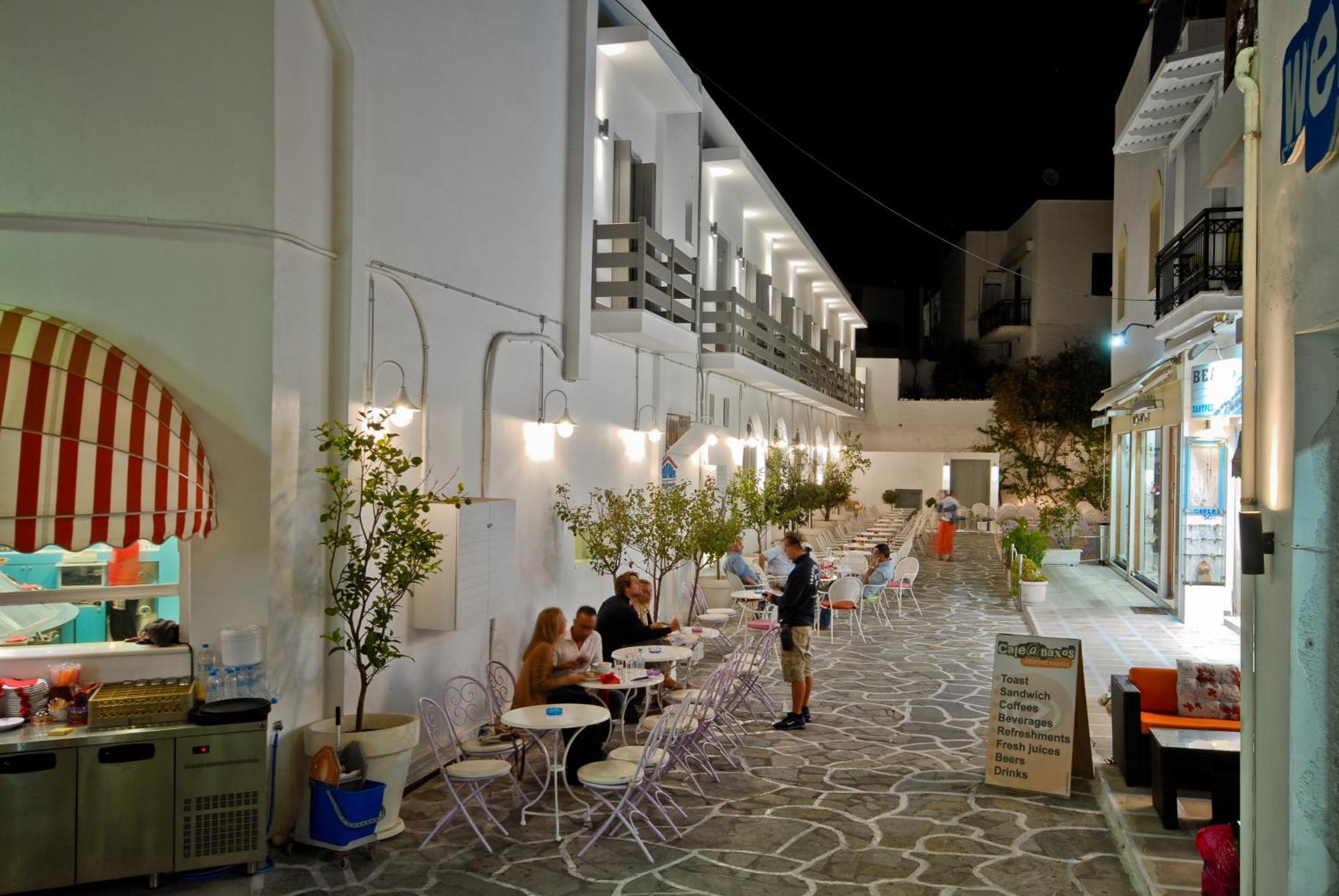 Xenia Hotel Naxos City Buitenkant foto