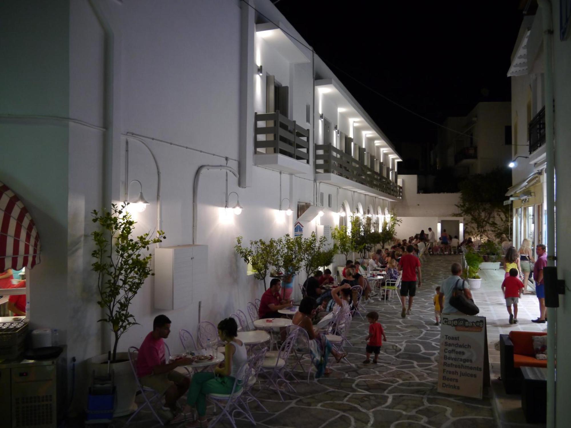 Xenia Hotel Naxos City Buitenkant foto